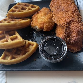 AJ’s on Hanover - Chicken and waffles - New American Near Me - Baltimore, Maryland AJ’s on Hanover - Chicken and waffles - New American Near Me - Baltimore, Maryland