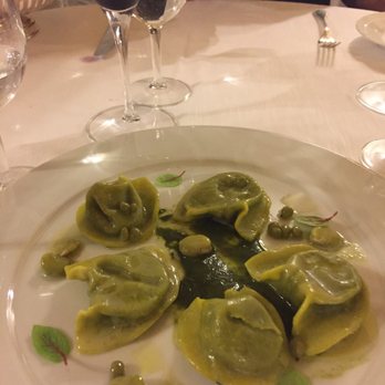 La Greppia - Dumplings with kale and broad beans - Emilian Near Me - Parma, Puerto Rico