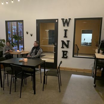 The Vine Room - Front door seating area - Wine Bars Near Me - Hopkins, Minnesota The Vine Room - Front door seating area - Wine Bars Near Me - Hopkins, Minnesota