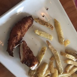 This is kid's menu chicken tenders. My kids could not finish. This is kid's menu chicken tenders. My kids could not finish.