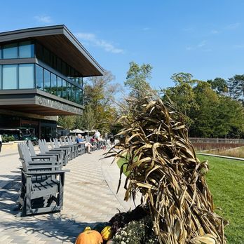 Aspire - Beautifully decorated for the fall. - Parks Near Me - Clinton, Tennessee Aspire - Beautifully decorated for the fall. - Parks Near Me - Clinton, Tennessee