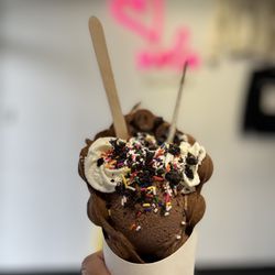 Sweet Handkraft - Chocolate ice cream with sprinkles, Oreo crumbles in a chocolate bubble waffle - very good too!