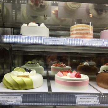 Paris Baguette - cake selections - Coffee & Tea Near Me - Brooklyn, New York Paris Baguette - cake selections - Coffee & Tea Near Me - Brooklyn, New York