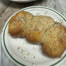 Garlic knots