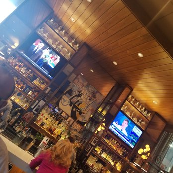 Max Downtown - Bars Near Me - Hartford, Connecticut