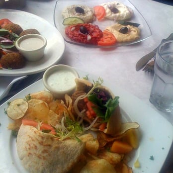 Andies Restaurant - mmmmmmmmm. Lunch offerings, gyro & vegetarian sampler - Greek Near Me - Chicago, Illinois