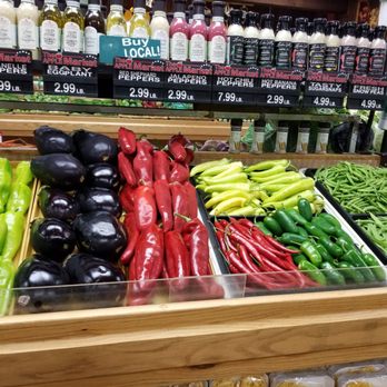 The Apple Market - Fruits & Veggies Near Me - Mississauga, Ontario