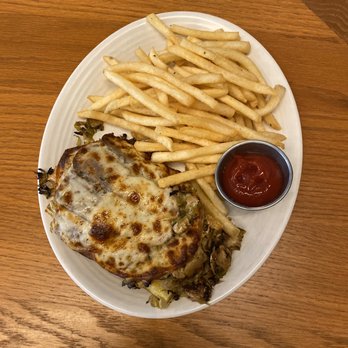 Giulia - Panini Paperella which is duck confit, brusselkraut, provolone, peppadew aioli - American Near Me - Minneapolis, Minnesota