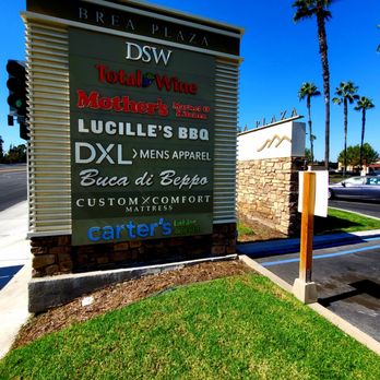 Brea Plaza Shopping Center - Shopping Centers Near Me - Brea, California Brea Plaza Shopping Center - Shopping Centers Near Me - Brea, California