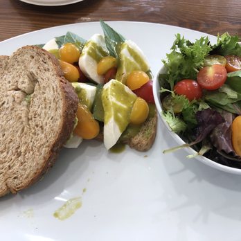 King’s Lounge La - Avocado toast - Mediterranean Near Me - Glendale, California King’s Lounge La - Avocado toast - Mediterranean Near Me - Glendale, California