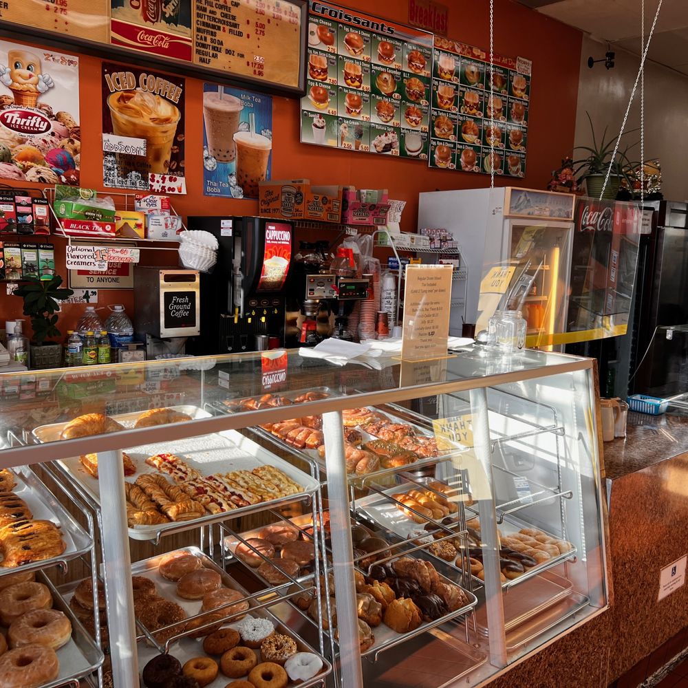 Amigo's Donuts - Donuts Near Me - Inglewood, California Amigo's Donuts - Donuts Near Me - Inglewood, California