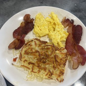 Huevos Avenue - Pancake Combo items - New American Near Me - Boulder City, Nevada