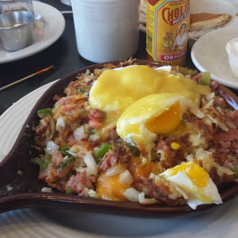 Stacked - Irish Eyes Skillet!!!! - Breakfast & Brunch Near Me - Oak Lawn, Illinois