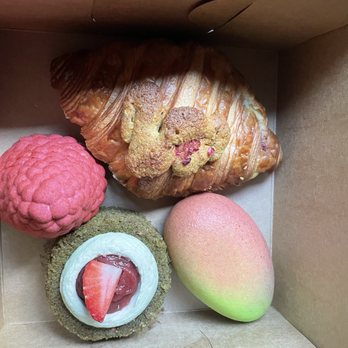 Abrah Bakery And Daily Bistro - Bakeries Near Me - Chicago, Illinois