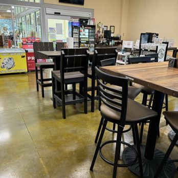 Pa Picar - Indoor seating - Latin American Near Me - Pawleys Island, South Carolina Pa Picar - Indoor seating - Latin American Near Me - Pawleys Island, South Carolina