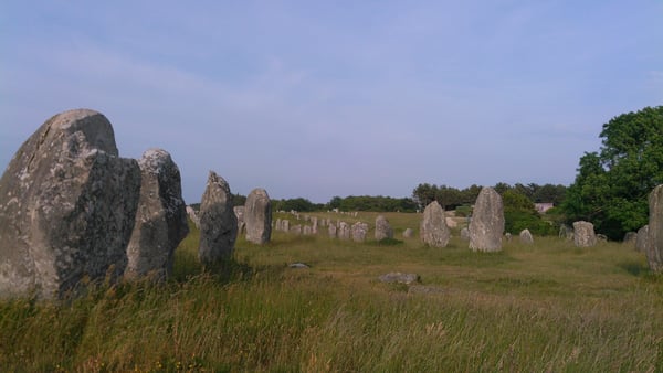 Alignements of Carnac by null
