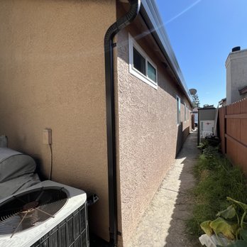 Gutter V works - Gutter Services Near Me - North Highlands, California