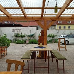 Heuriger zum Hauermandl - Winzerfamilie Steiner