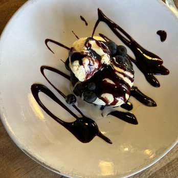 Eight Thirty Common - Chocolate - Gastropubs Near Me - Meridian, Idaho Eight Thirty Common - Chocolate - Gastropubs Near Me - Meridian, Idaho