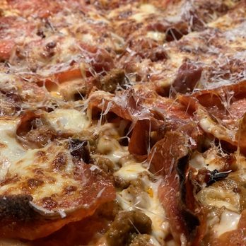 Catch-a-Fire Pizza - Blue Ash - Three Little Pigs Pizza (large) - Pizza Near Me - Blue Ash, Ohio