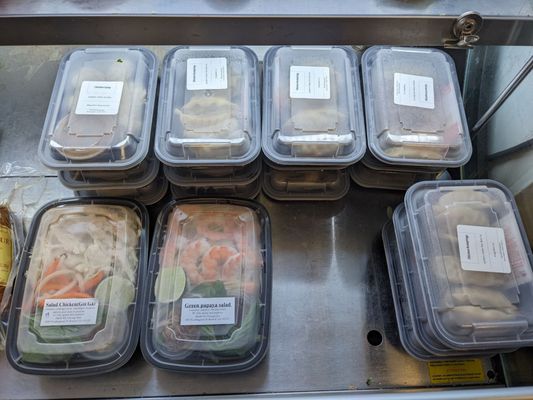 Banh Mi Huong Que by null