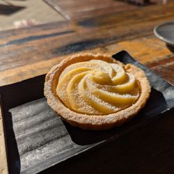 Livefast Lifestyle Cafe - Instagram: TianTianEats