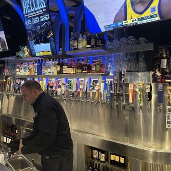 Yard House - New American Near Me - Henderson, Nevada Yard House - New American Near Me - Henderson, Nevada