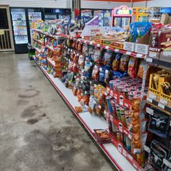 Covington Farm & Fuel - Snacks and chips