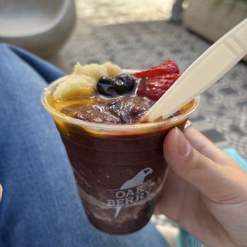 Oakberry Acai - Crunchy Bowl (16 oz) - Acai Bowls Near Me - Los Angeles, California