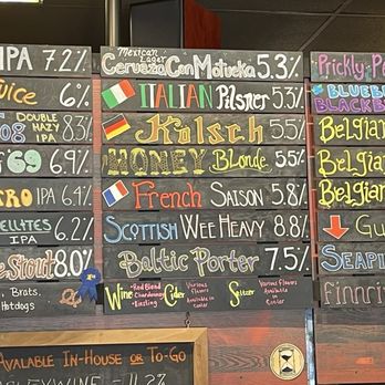 Moment Brewing - Lots to choose from.... - Breweries Near Me - Silverdale, Washington Moment Brewing - Lots to choose from.... - Breweries Near Me - Silverdale, Washington