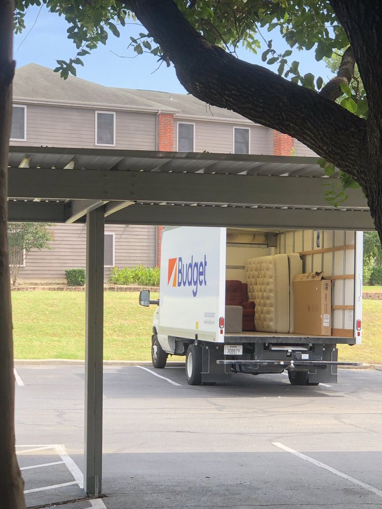 BUDGET TRUCK RENTAL Updated June 2024 2121 S Interstate 35, Austin