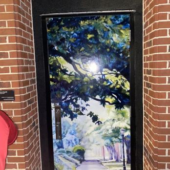 Mama Magnolia Mural - Public Art Near Me - Louisville, Kentucky Mama Magnolia Mural - Public Art Near Me - Louisville, Kentucky