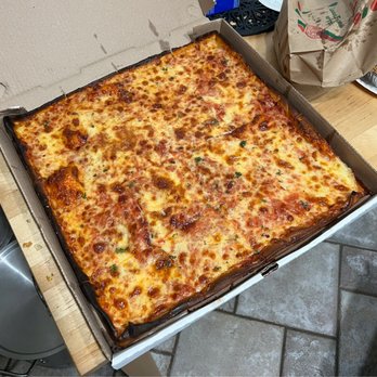Luigi's Italian Cafe - Burnt Chicago Deep Dish Sicilian Cheese Pizza - Italian Near Me - Rockwall, Texas Luigi's Italian Cafe - Burnt Chicago Deep Dish Sicilian Cheese Pizza - Italian Near Me - Rockwall, Texas