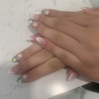 Amazing Nails - Nail Salons Near Me - Mechanicsburg, Pennsylvania Amazing Nails - Nail Salons Near Me - Mechanicsburg, Pennsylvania