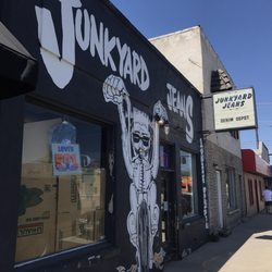 Junkyard Jeans - Legend
