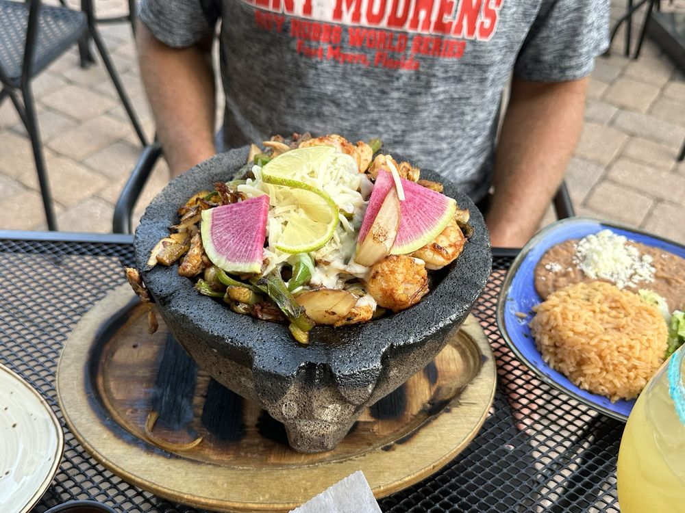 Monarca Mexican Cuisine & Tequila Bar Image