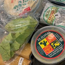 All these for under $20! What a steal. 1kg fresh  tortillas, cojita cheese, 3 tamales, and salsa verde.