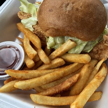 Geechie's Southern Style Restaurant - Southern Near Me - Killeen, Texas