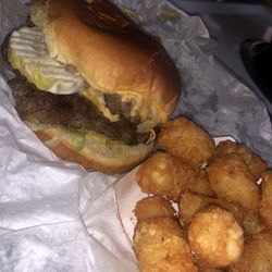 Big Mouths Chicken Fish Tenderloin - Burger