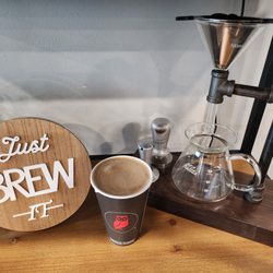 Red Owl Coffee - Time to go home, it's raining and I'm a cold so, hot mocha latte "Just Brew it"