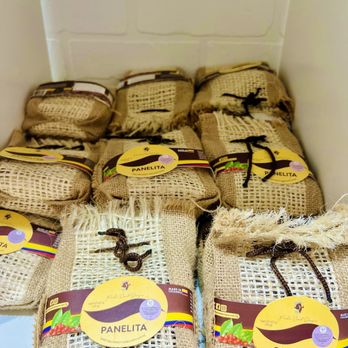 Pochis Sweet Designs - Panelitas - Cafes Near Me - Grand Rapids, Michigan