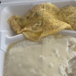 J S Breakfast - Veggie Omelette and Grits