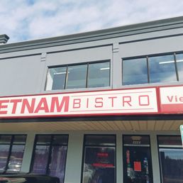 Vietnam Bistro sign