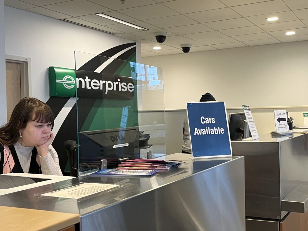 HERTZ RENT A CAR Updated October 2024 18 Reviews 6450 Airport Way