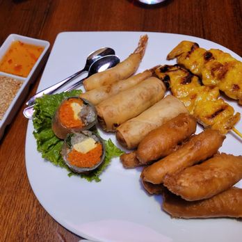 Soontorn Bahn Thai - Thai Near Me - Oakville, Ontario Soontorn Bahn Thai - Thai Near Me - Oakville, Ontario