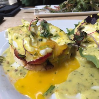 State & Fig - Perfectly runny eggs - Cafes Near Me - Santa Barbara, California State & Fig - Perfectly runny eggs - Cafes Near Me - Santa Barbara, California