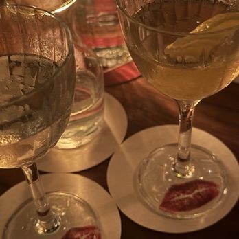 Bisous - Cocktail Bars Near Me - Chicago, Illinois Bisous - Cocktail Bars Near Me - Chicago, Illinois
