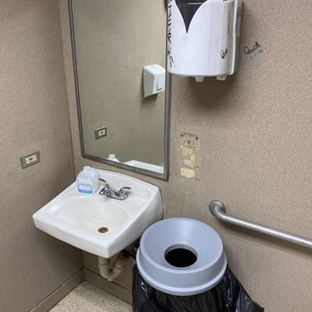 Valero - Mens RR . No soap or hand towels - Convenience Stores Near Me - San Antonio, Texas Valero - Mens RR . No soap or hand towels - Convenience Stores Near Me - San Antonio, Texas