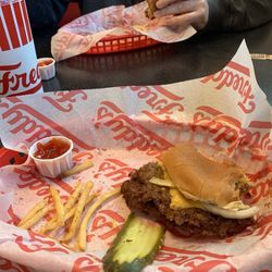 Freddy's Frozen Custard & Steakburgers