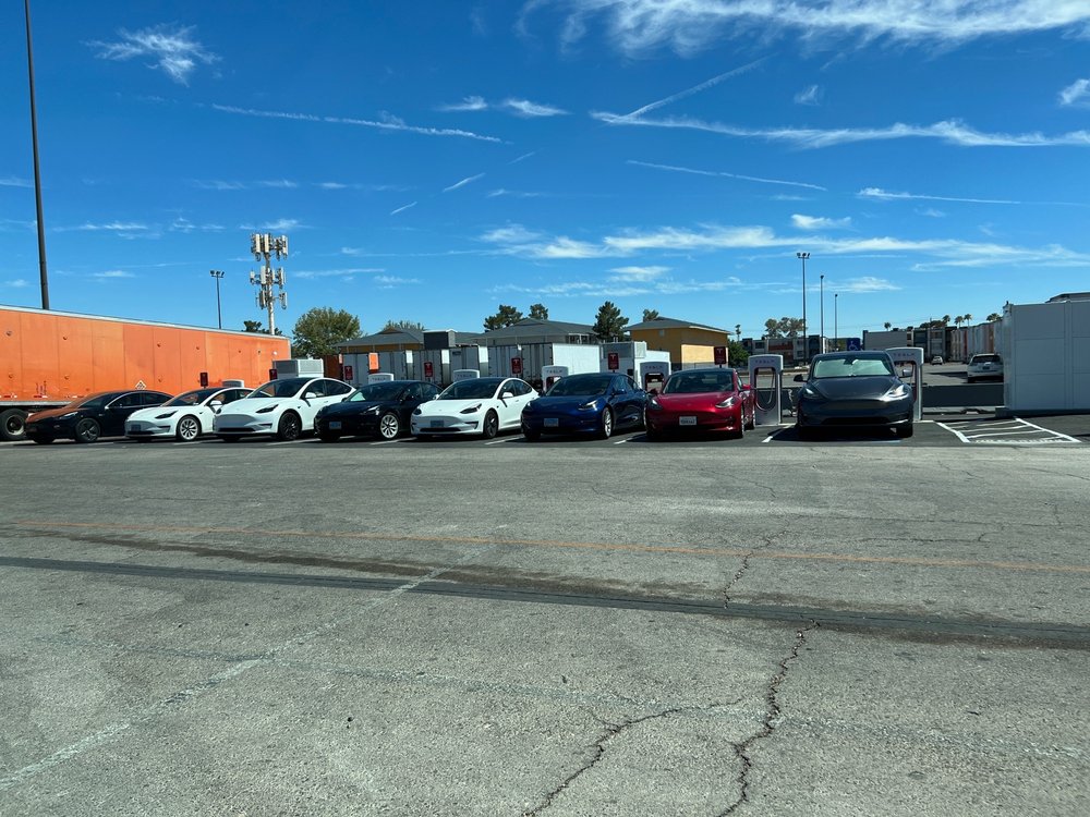 TESLA SUPERCHARGER Updated June 2024 16 Photos & 26 Reviews 701